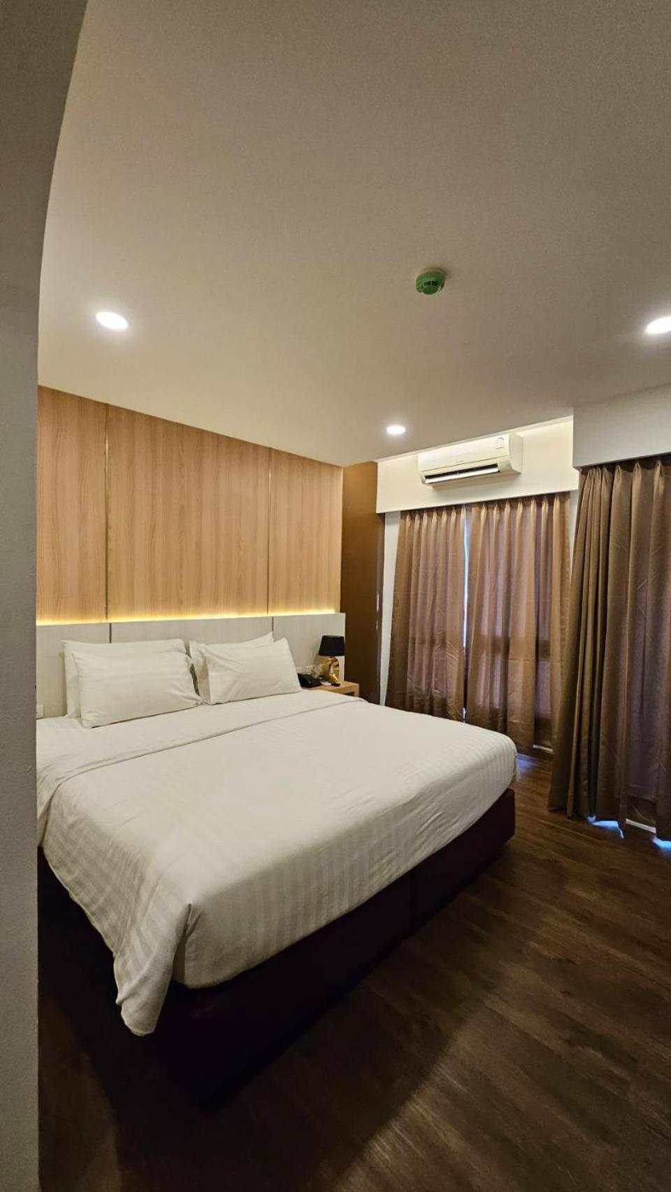 M Casa Hotel Pattaya Nong Prue Dış mekan fotoğraf
